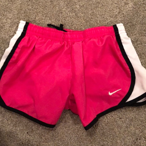 Nike shorts - Picture 1 of 1